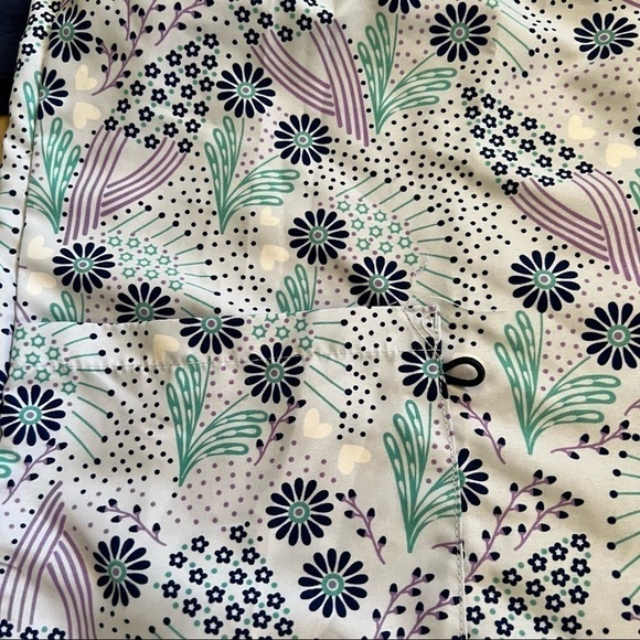 2 medical scrub tops, XL, blue animal print Jockey, white print Serene Uniforms - Picture 6 of 10